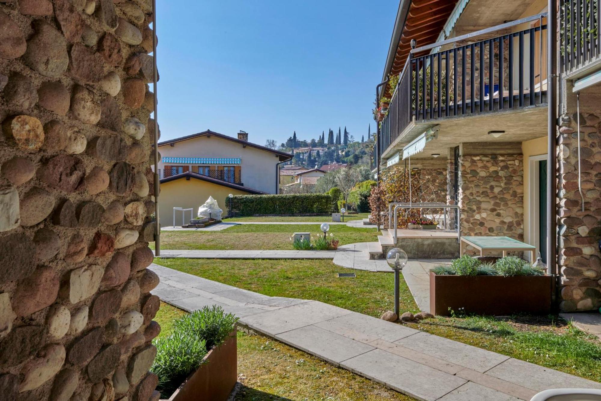 Apartmentsgarda - Baia D'Argento Residence 科斯特曼诺 外观 照片