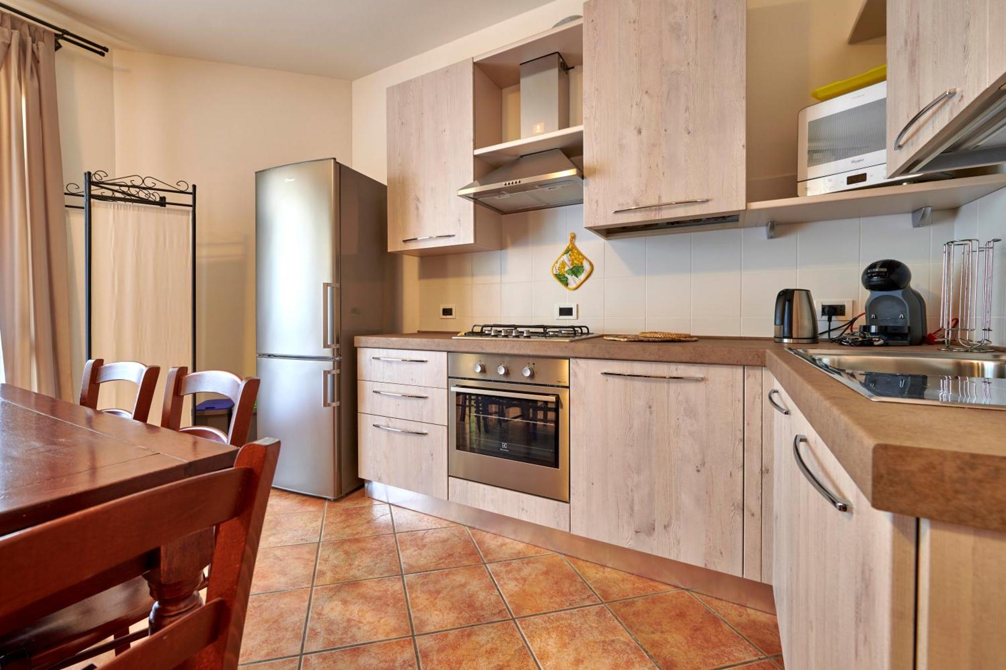 Apartmentsgarda - Baia D'Argento Residence 科斯特曼诺 外观 照片
